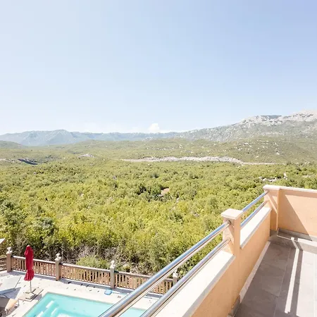 Veronika Near Makarska, Private Pool *