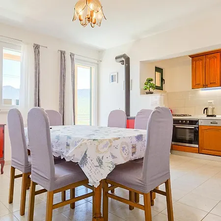 Holiday home Veronika Near Makarska, Private Pool Zagvozd